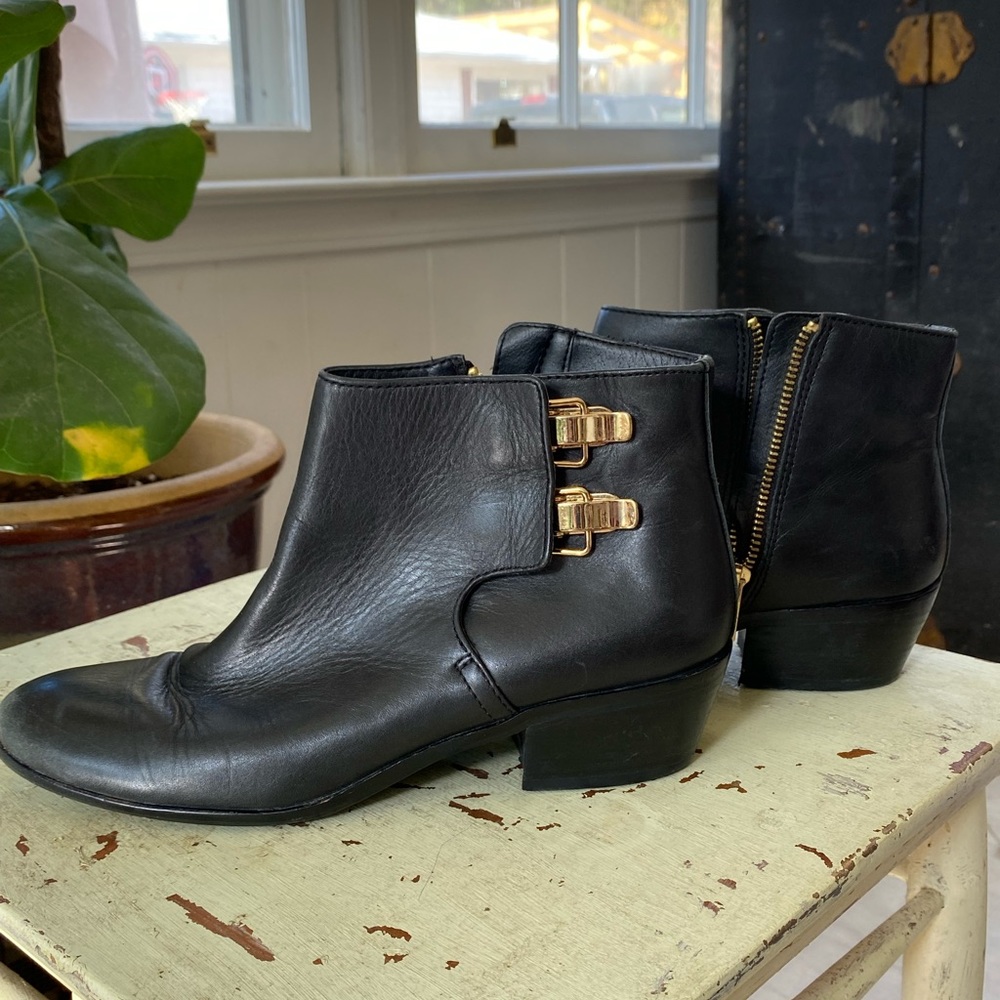 Sam Edelman Buckle black booties